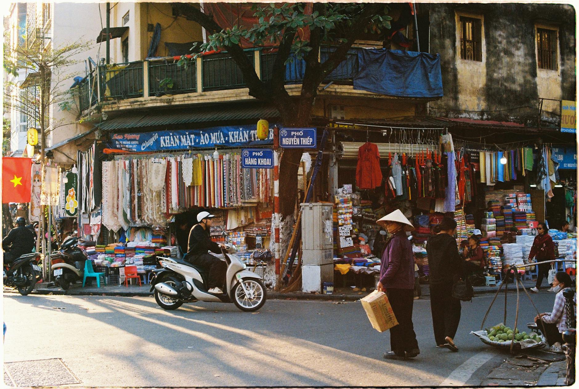 Old Quarter street scene in Hanoi