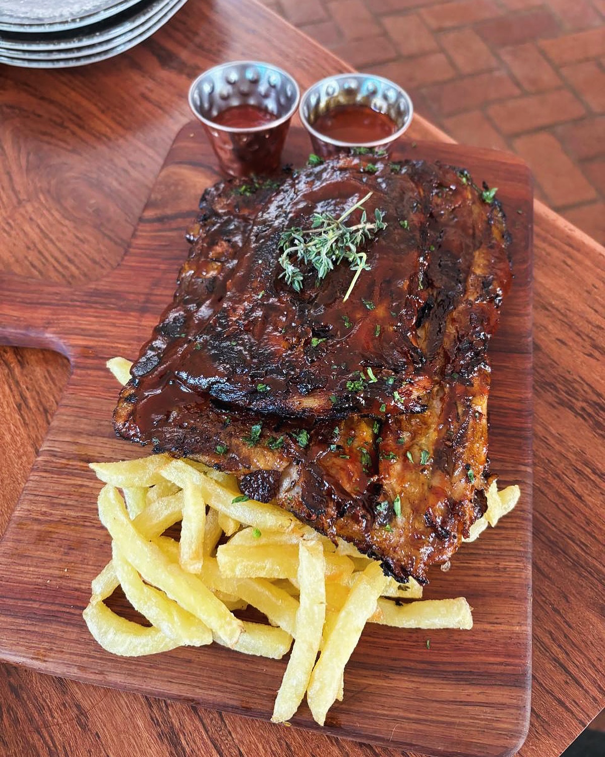 BBQ ribs rack with fries at Luna's